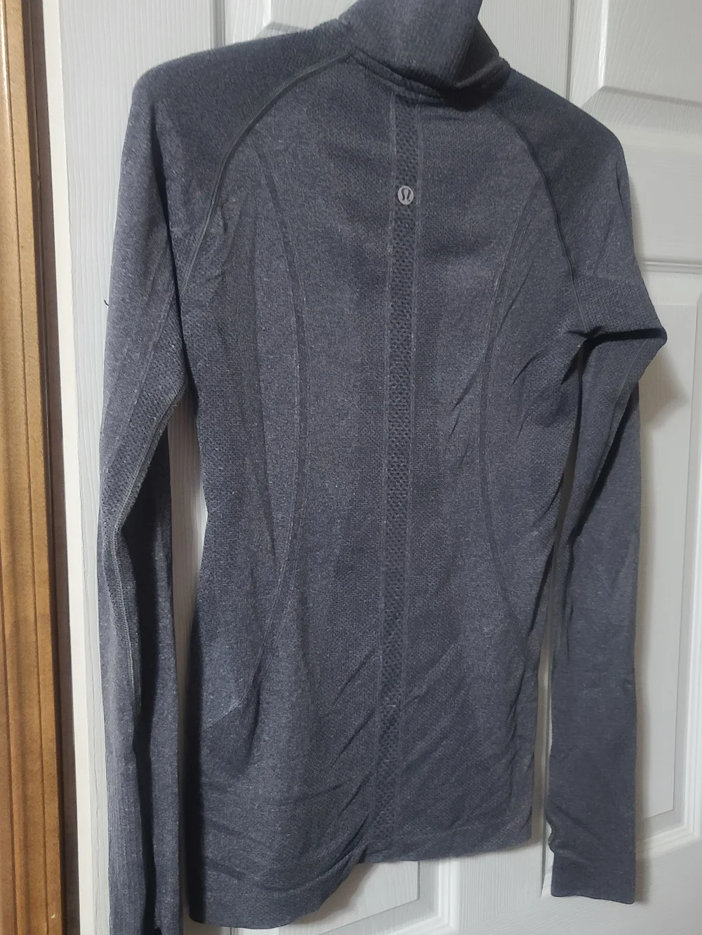 Lululemon Quarter-Zip Performance Long-Sleeve - Picture 3 of 6